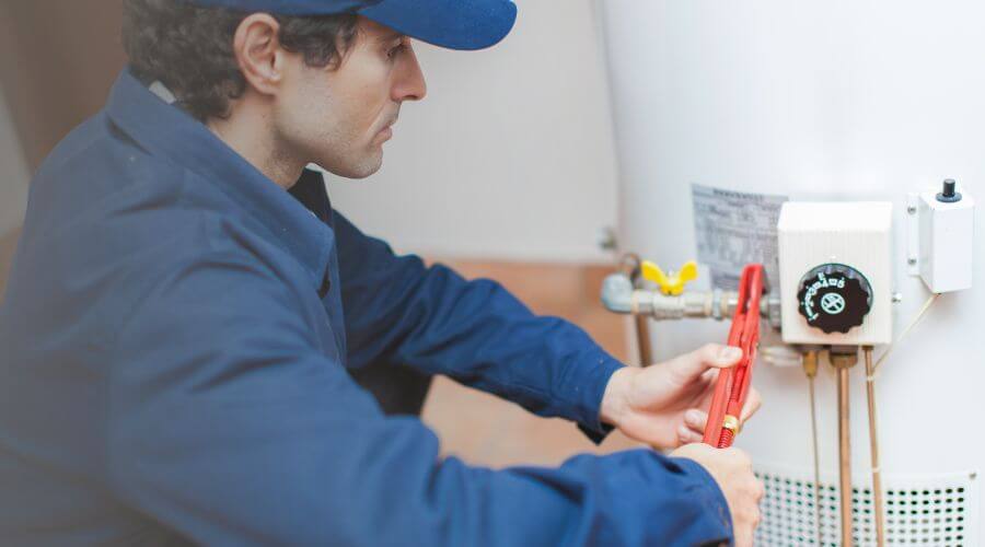 Professional emergency plumbing in Reynolds, IN